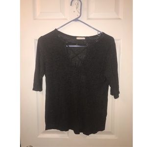 Grey t-shirt with cross